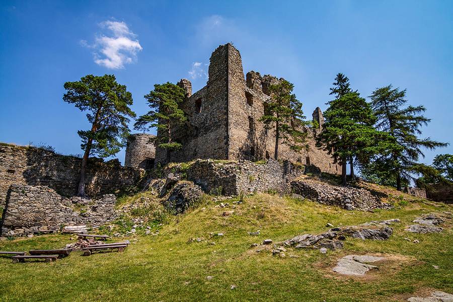 obr. k článku: Hrad Helfenburk