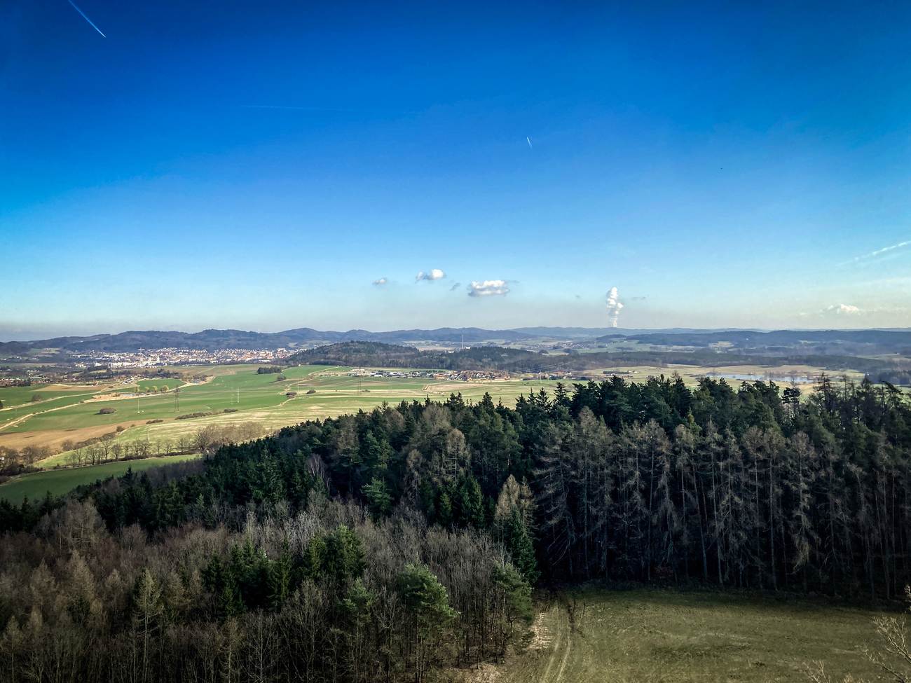 Rozhledna Velký Kamýk: Tajemná kráska s panoramatickým výhledem